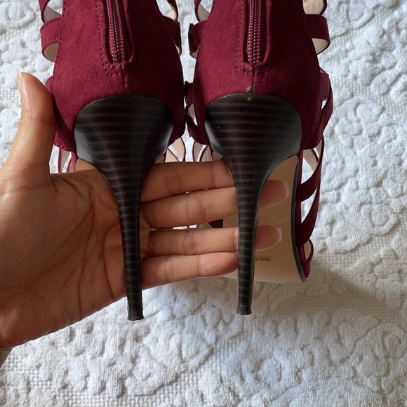 Burgundy Point Toe Heels - Picture 6 of 9